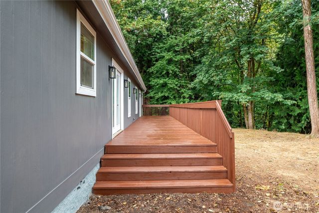 509 NW Clark Avenue, Winlock, WA 98596