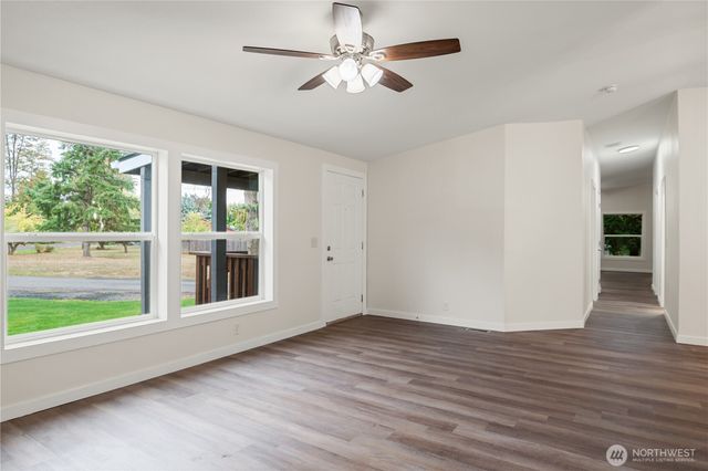 509 NW Clark Avenue, Winlock, WA 98596