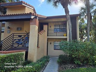 11281 Aspen Glen Drive 104, Boynton Beach, FL 33437