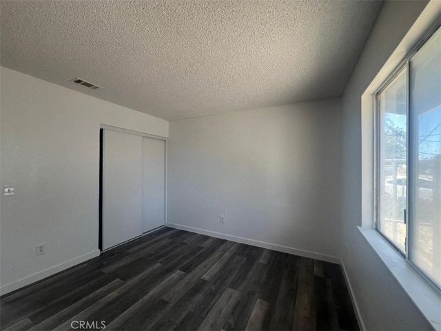 15232 Greenrock, Lancaster, CA 93535