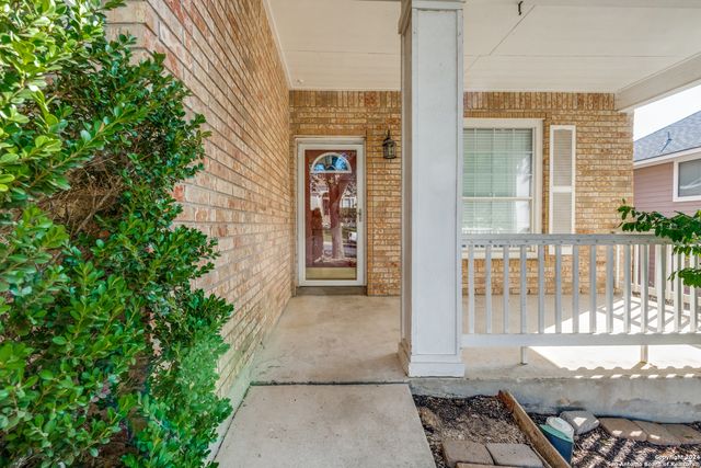 15834 REDWOODS MANOR, San Antonio, TX 78247