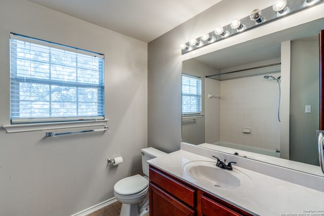 15834 REDWOODS MANOR, San Antonio, TX 78247