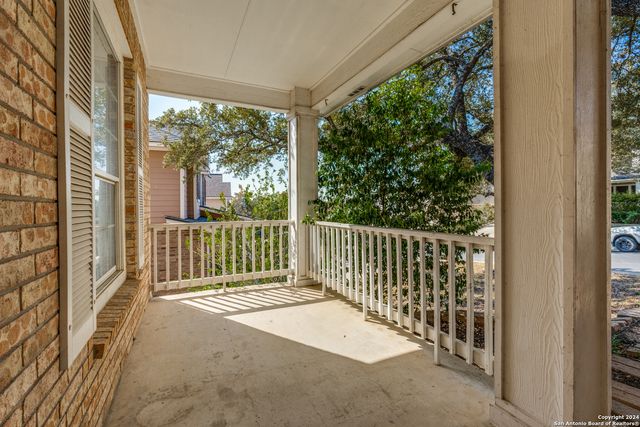 15834 REDWOODS MANOR, San Antonio, TX 78247