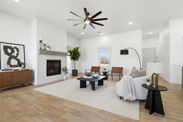 1328 Cedar Circle, Harrah, OK 73045
