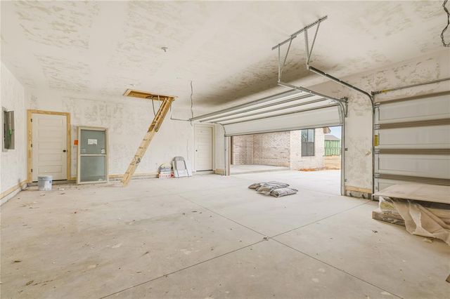 1328 Cedar Circle, Harrah, OK 73045