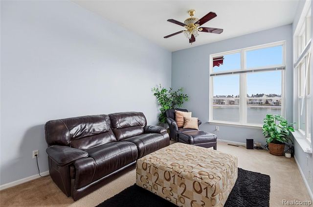 975 Watersedge Court, Oxford, MI 48371