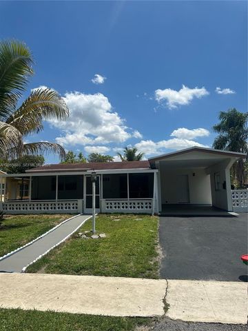 4616 NW 39th St, Lauderdale Lakes, FL 33319