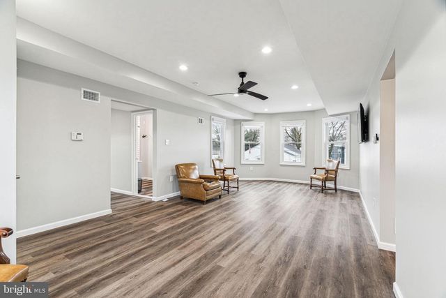 625 BYBERRY RD, Philadelphia, PA 19116