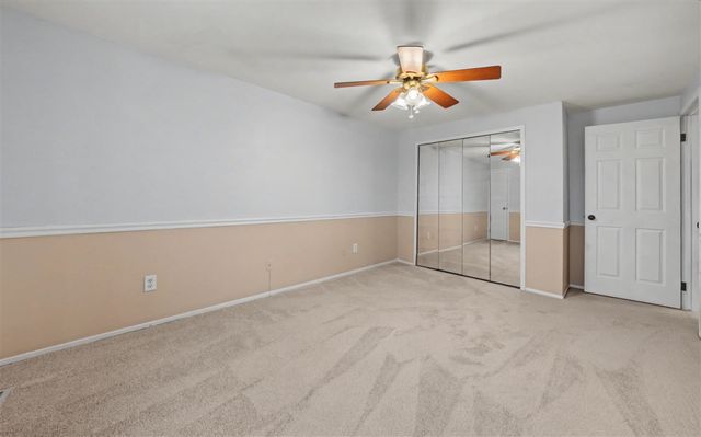 1564 Charter Oak Drive, Rochester Hills, MI 48309