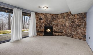 1564 Charter Oak Drive, Rochester Hills, MI 48309