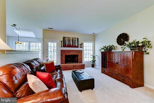 16 DEVONSHIRE DR, Princeton, NJ 08540