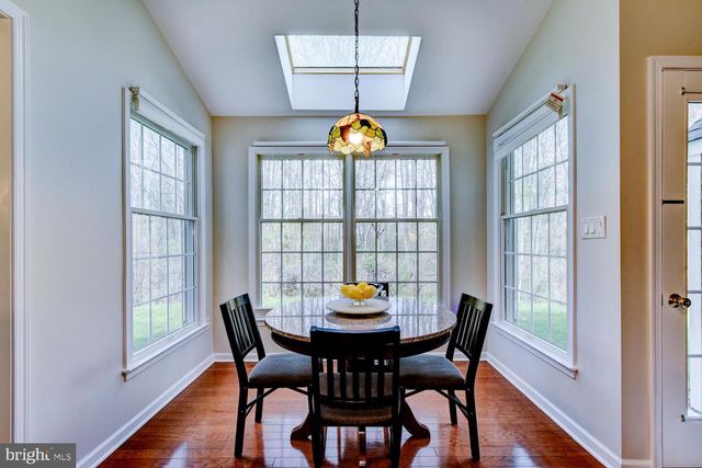 16 DEVONSHIRE DR, Princeton, NJ 08540