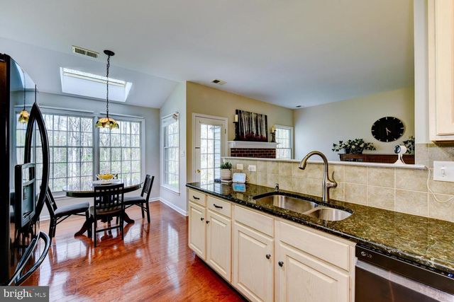 16 DEVONSHIRE DR, Princeton, NJ 08540