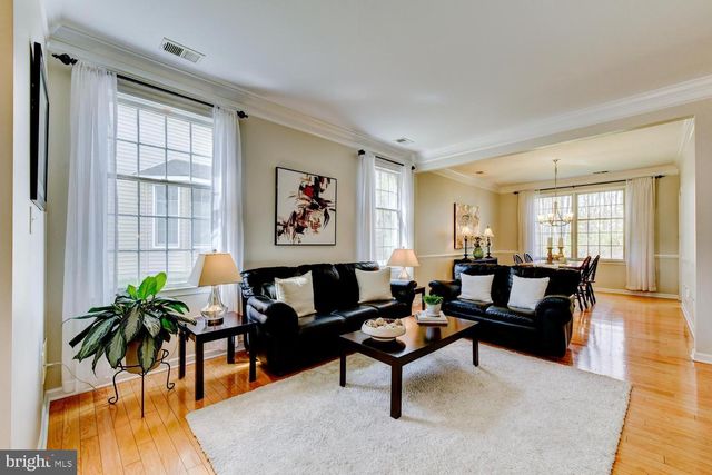 16 DEVONSHIRE DR, Princeton, NJ 08540