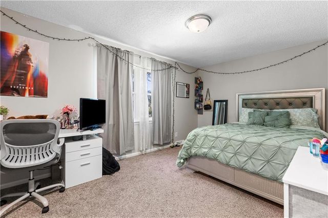 7732 Westgate Drive, Lenexa, KS 66216