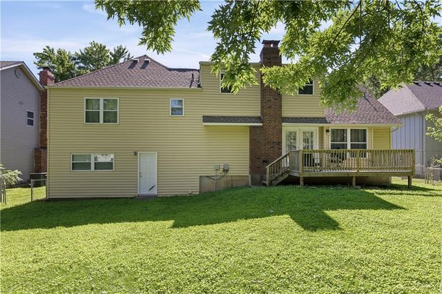 7732 Westgate Drive, Lenexa, KS 66216