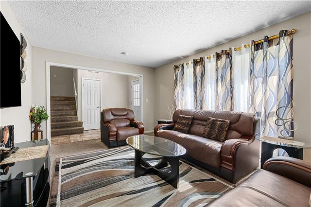7732 Westgate Drive, Lenexa, KS 66216