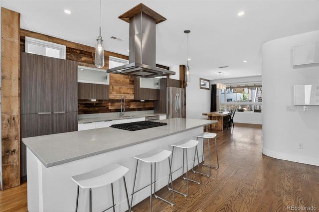 1930 W 35th Avenue, Denver, CO 80211