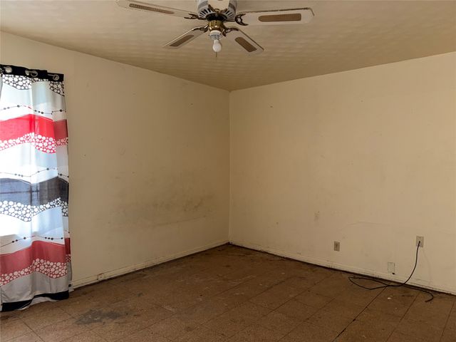 2118 County Road 4110, Pittsburg, TX 75686