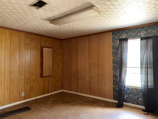 2118 County Road 4110, Pittsburg, TX 75686