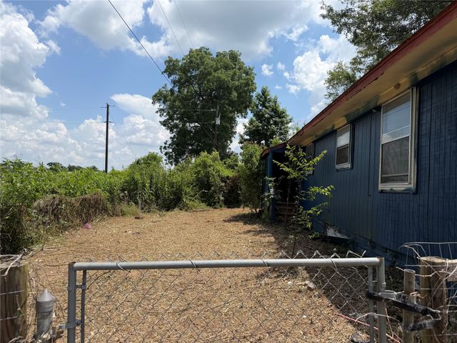 2118 County Road 4110, Pittsburg, TX 75686