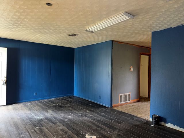 2118 County Road 4110, Pittsburg, TX 75686