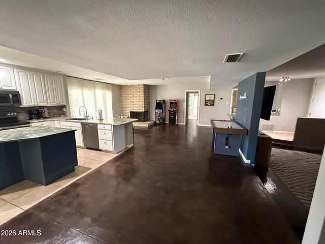 3809 N 87TH Place, Scottsdale, AZ 85251