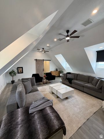 965 N 800 E, Springville, UT 84663