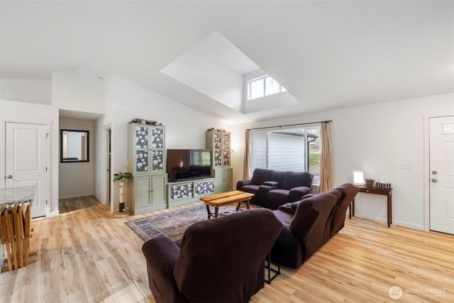 29904 12th Avenue Ct E, Roy, WA 98580