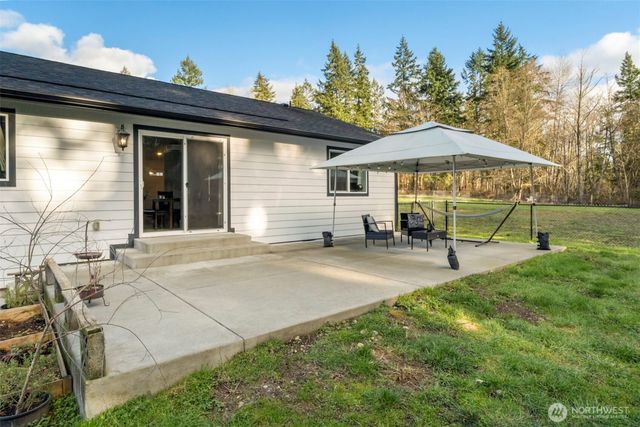 29904 12th Avenue Ct E, Roy, WA 98580
