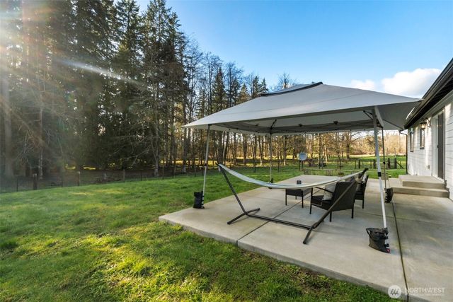 29904 12th Avenue Ct E, Roy, WA 98580