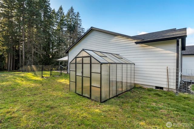 29904 12th Avenue Ct E, Roy, WA 98580