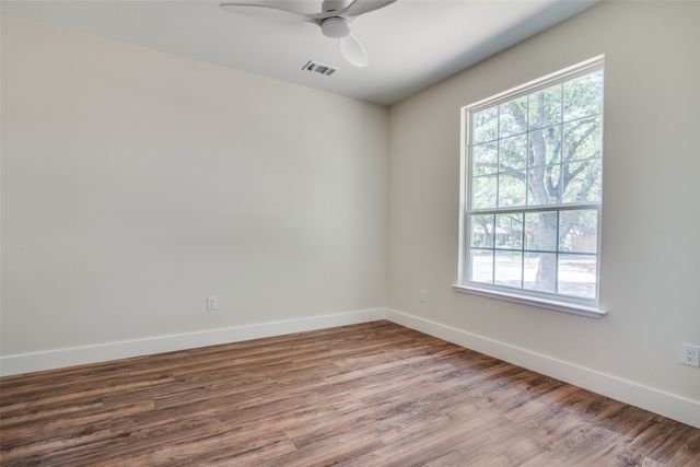 3322 Collins Boulevard, Garland, TX 75044