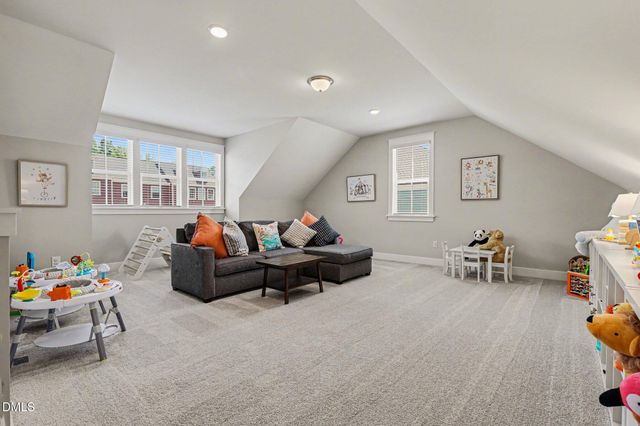 501 Whitehall Circle, Durham, NC 27713