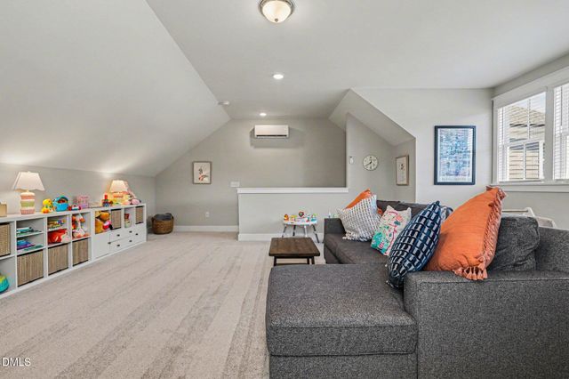 501 Whitehall Circle, Durham, NC 27713