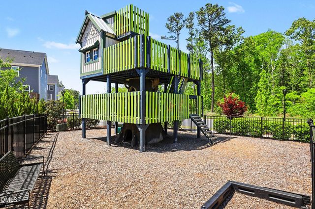 501 Whitehall Circle, Durham, NC 27713