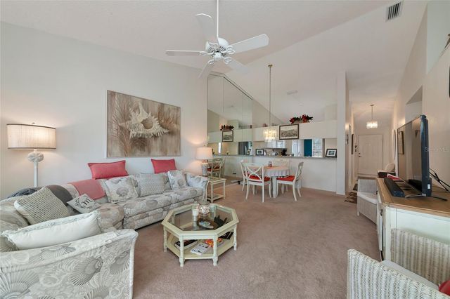 4206 CADDIE DRIVE E 201, Bradenton, FL 34203