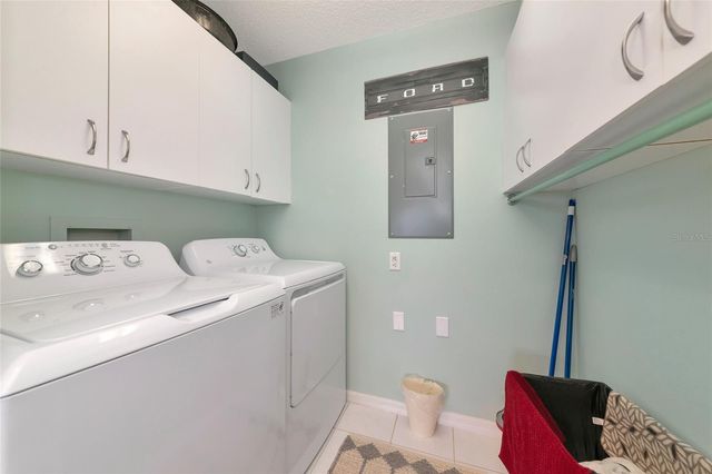 4206 CADDIE DRIVE E 201, Bradenton, FL 34203