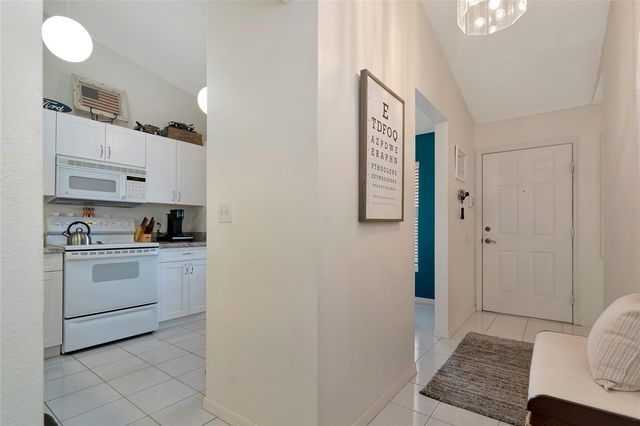 4206 CADDIE DRIVE E 201, Bradenton, FL 34203