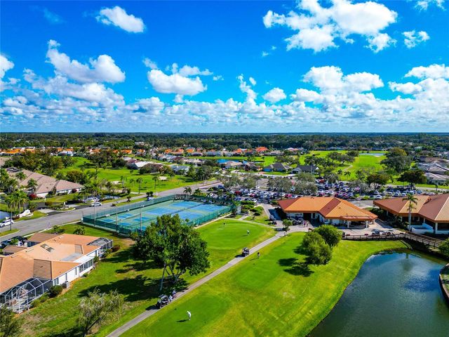 4206 CADDIE DRIVE E 201, Bradenton, FL 34203