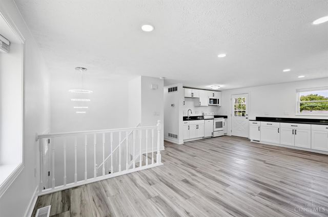 1852 Lewiston Court, Forest Park, OH 45240