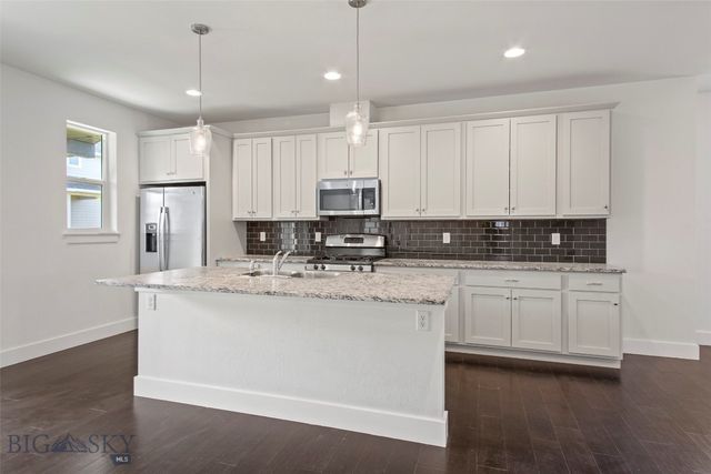 2020 Jacobs Street, Bozeman, MT 59718