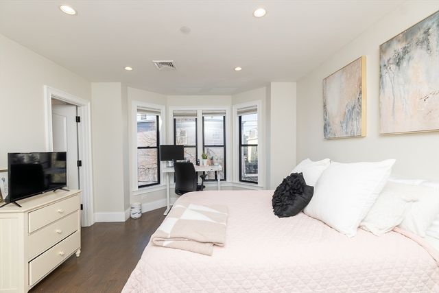 498 Sumner Street PH, Boston, MA 02128