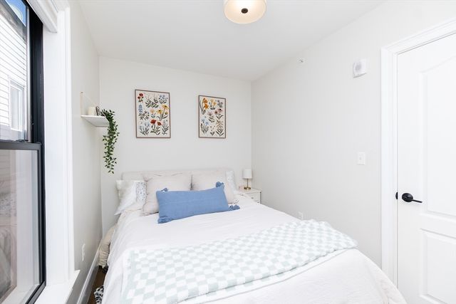 498 Sumner Street PH, Boston, MA 02128
