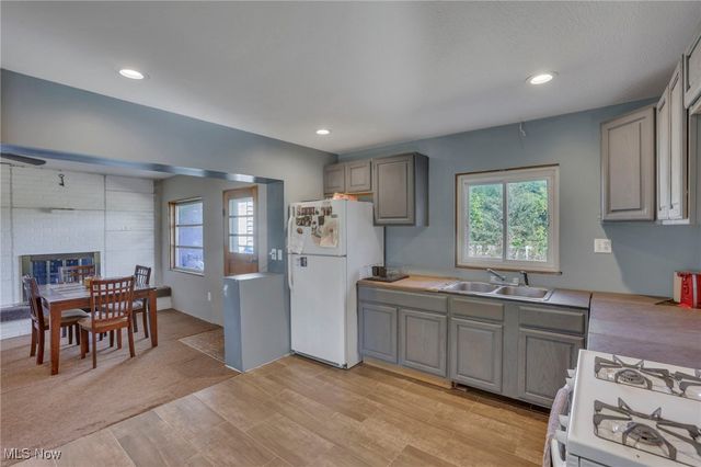 5636 Old Logan Road SE, Lancaster, OH 43130