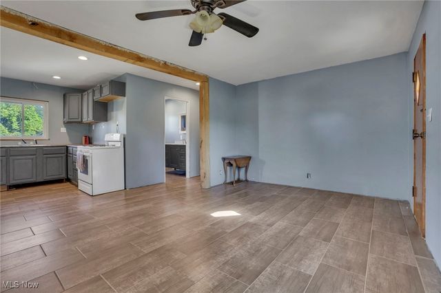 5636 Old Logan Road SE, Lancaster, OH 43130