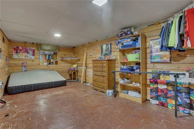 5636 Old Logan Road SE, Lancaster, OH 43130