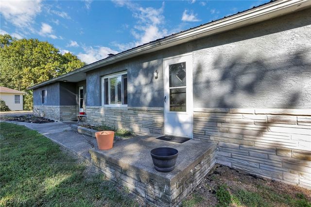 5636 Old Logan Road SE, Lancaster, OH 43130