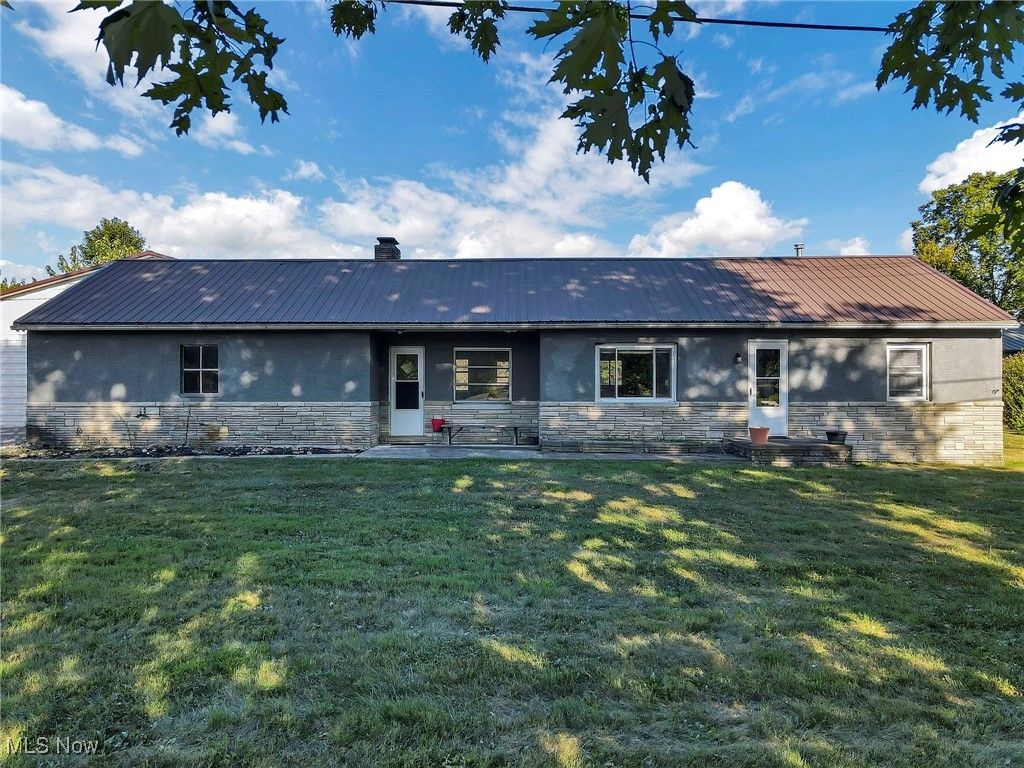 5636 Old Logan Road SE, Lancaster, OH 43130