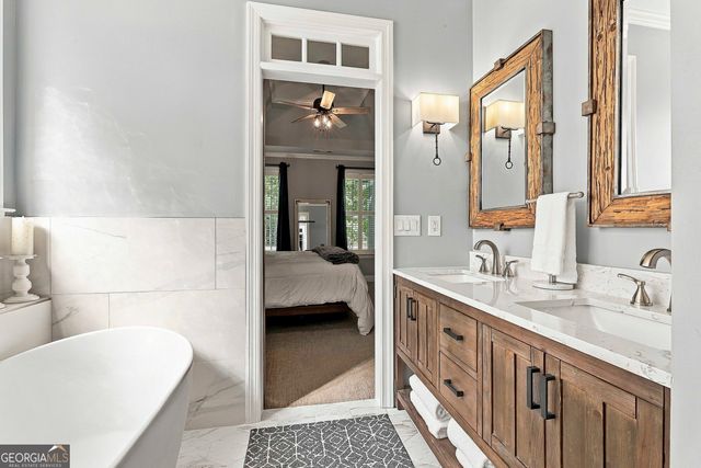 67 Redlevel Walk, Newnan, GA 30265